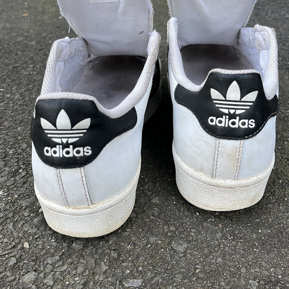 Adidas Superstar - Picture 7 of 9